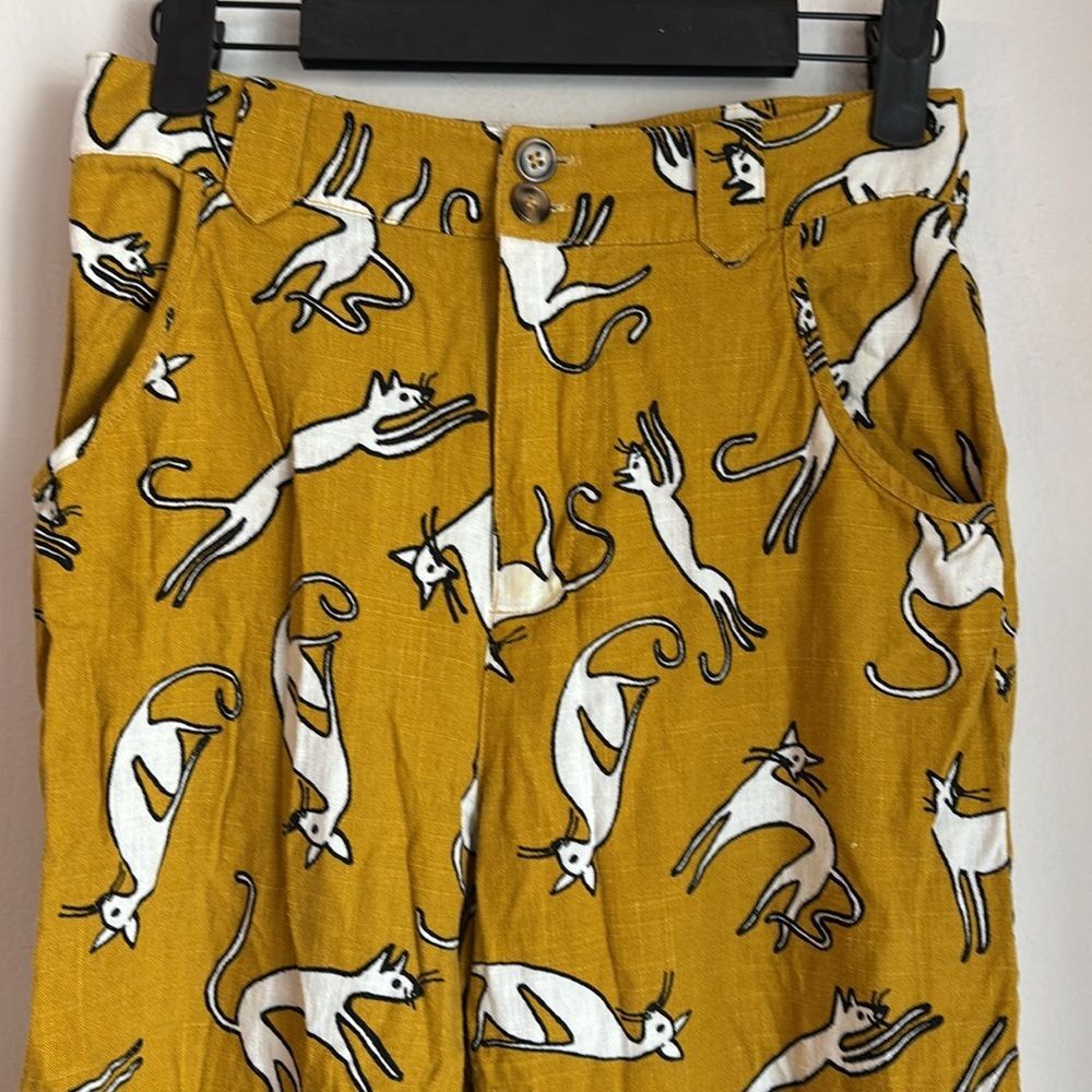 ModCloth Women’s cropped Mustard Cat novelty Print linen blend Pants size 2 EUC! - Picture 5 of 15